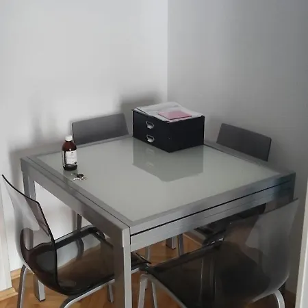 Trotter's Apartment